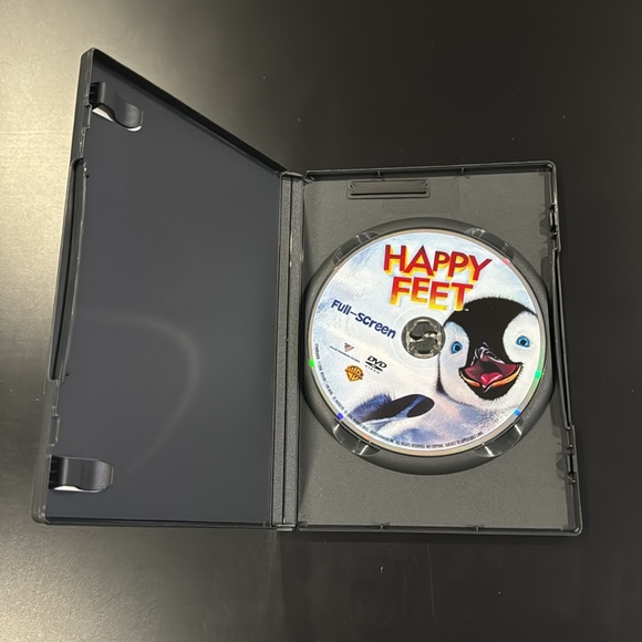 Happy Feet - DVD - Picture 3 of 4